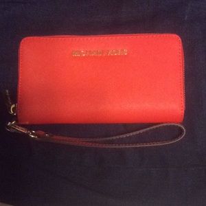 Michael Kors wristlet